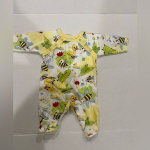 Truly Heidi Klum neutral footed onesie sleeper size newborn